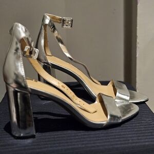 Banana Republic Metallic Silver Heels